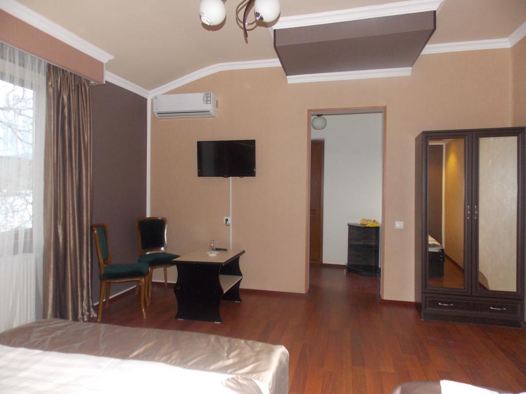 Hotel Almi Akhaltsikhe  Εξωτερικό φωτογραφία
